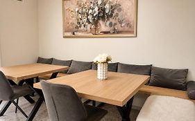 Stara Lipa Tasner Rooms With Free Parking & Kitchen & Garage